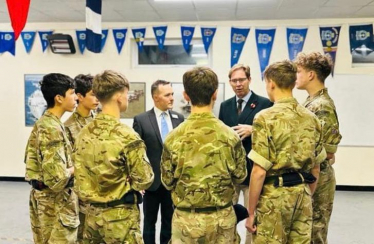 Tobias Ellwood MP at Bournemouth Army engagement event 